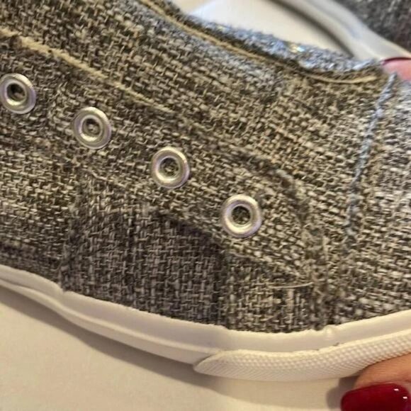 Corkys Gray Slip-On Sneakers | Size 8 | Never Worn | Pink Sole | Casual Comfort - Picture 2 of 7